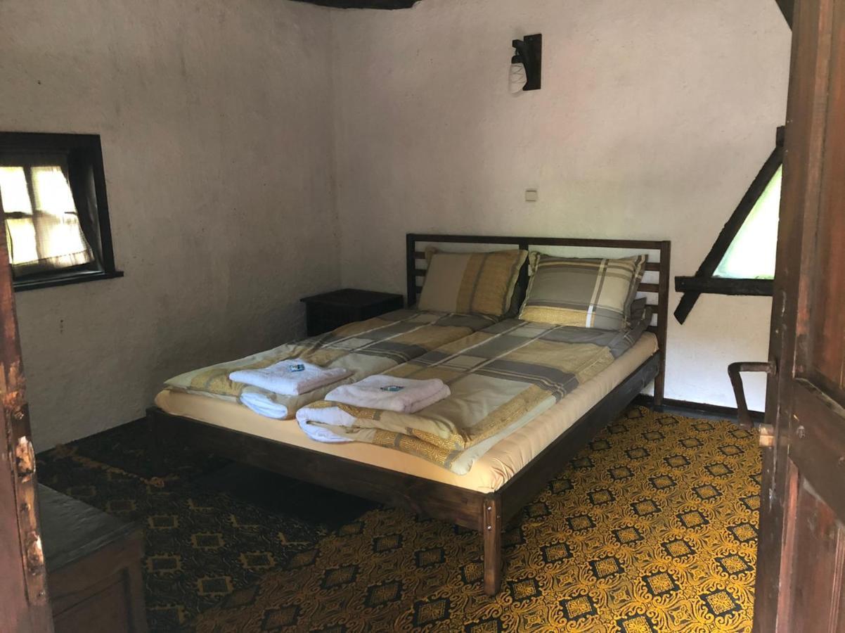 Etnographic Houses Dŭlbok Dol 外观 照片